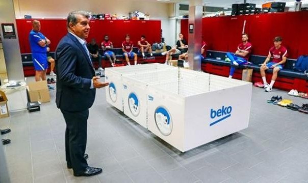 yl23455永利中国有限公司-巴萨主席和老队长们战争开幕，他们不希望梅西续约