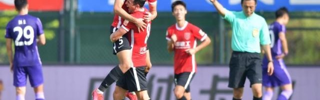 yl23455永利中国有限公司-胡睿宝告别蓉城：“雄起“响彻中超 两年半终生难忘