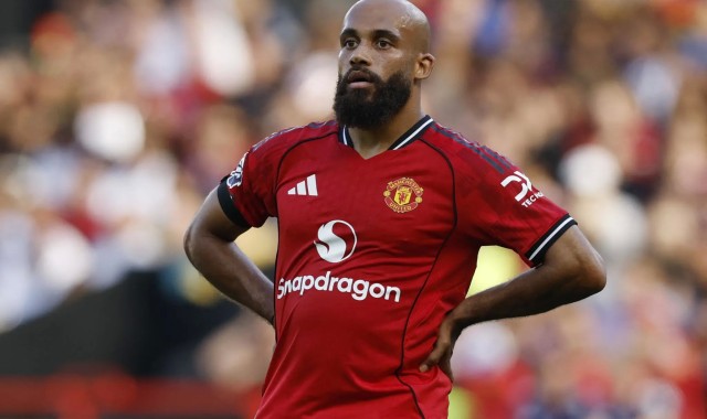 yl23455永利中国有限公司-姆伯莫vs维拉全场数据：射门2射正1，关键传球1，抢断2拦截1